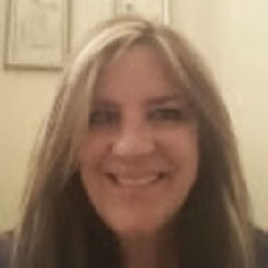 Meet your Posher, Evelyn